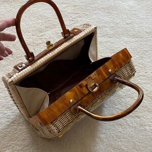 Seashell Embellished Handbag